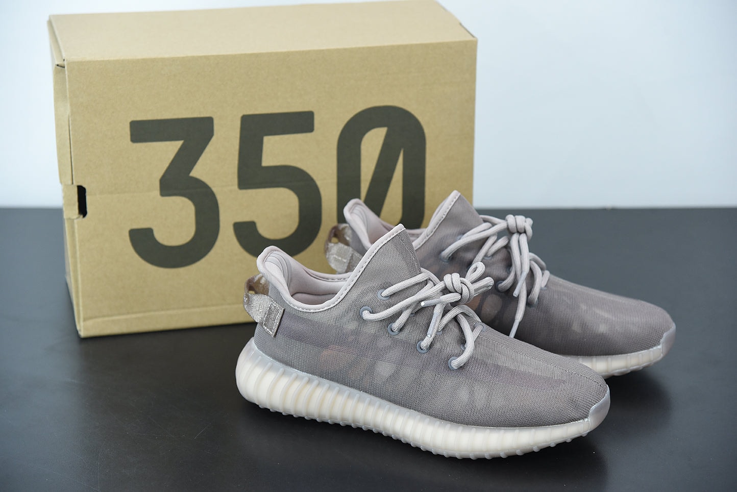 Adidas Yeezy Boost 350 V2 'Mono Light' - Imagen 1