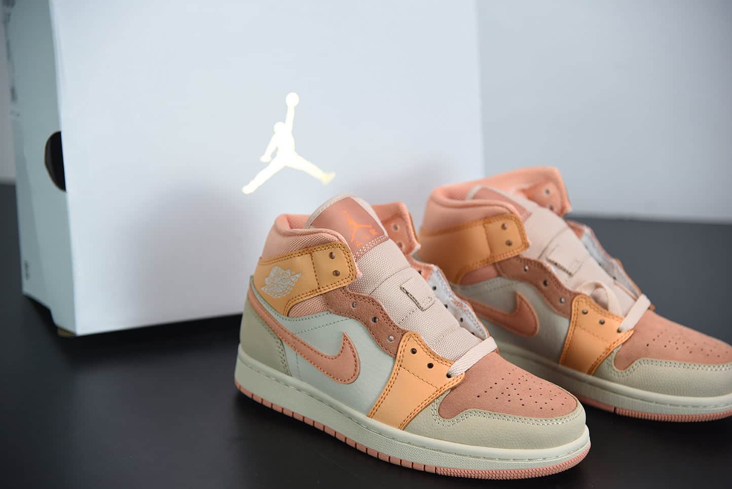 Nike Air Jordan 1 Mid Apricot Orange