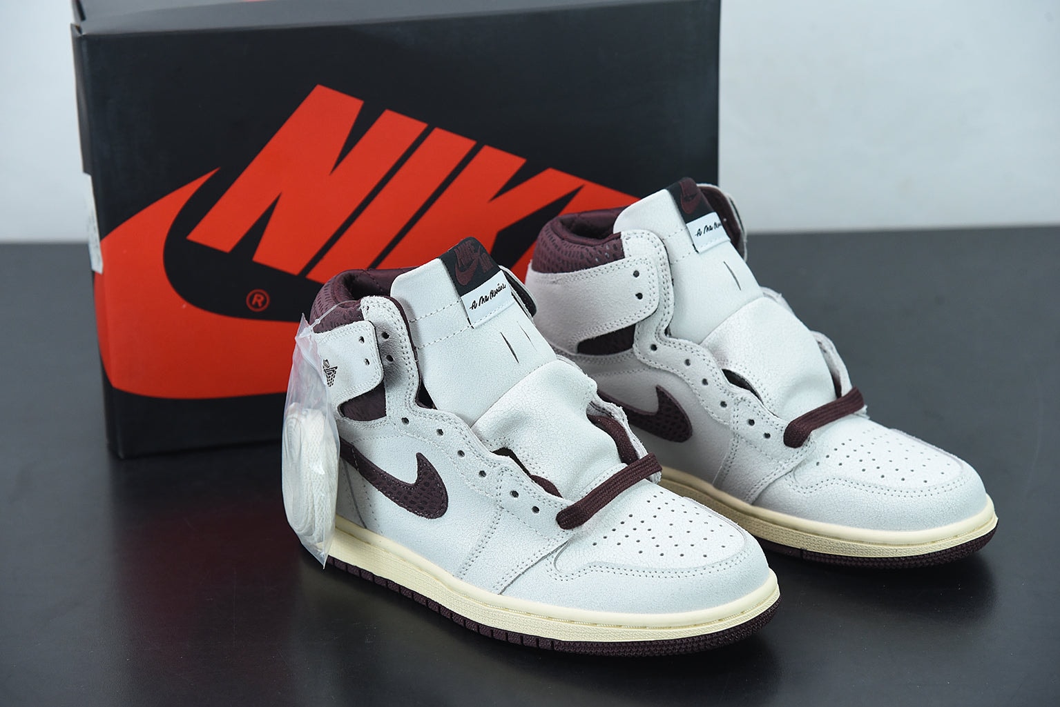 Nike Air Jordan 1 Retro High A Ma Maniére - Imagen 1