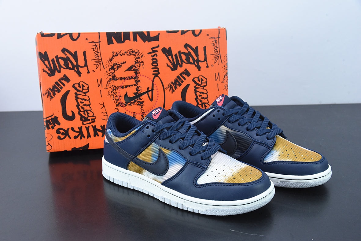 Nike Dunk Low "Graffiti" - Imagen 1