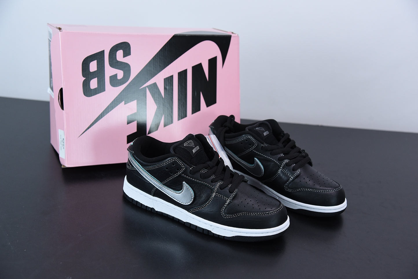Nike SB Dunk Low “Diamond Supply Co Black Diamond” - Imagen 1